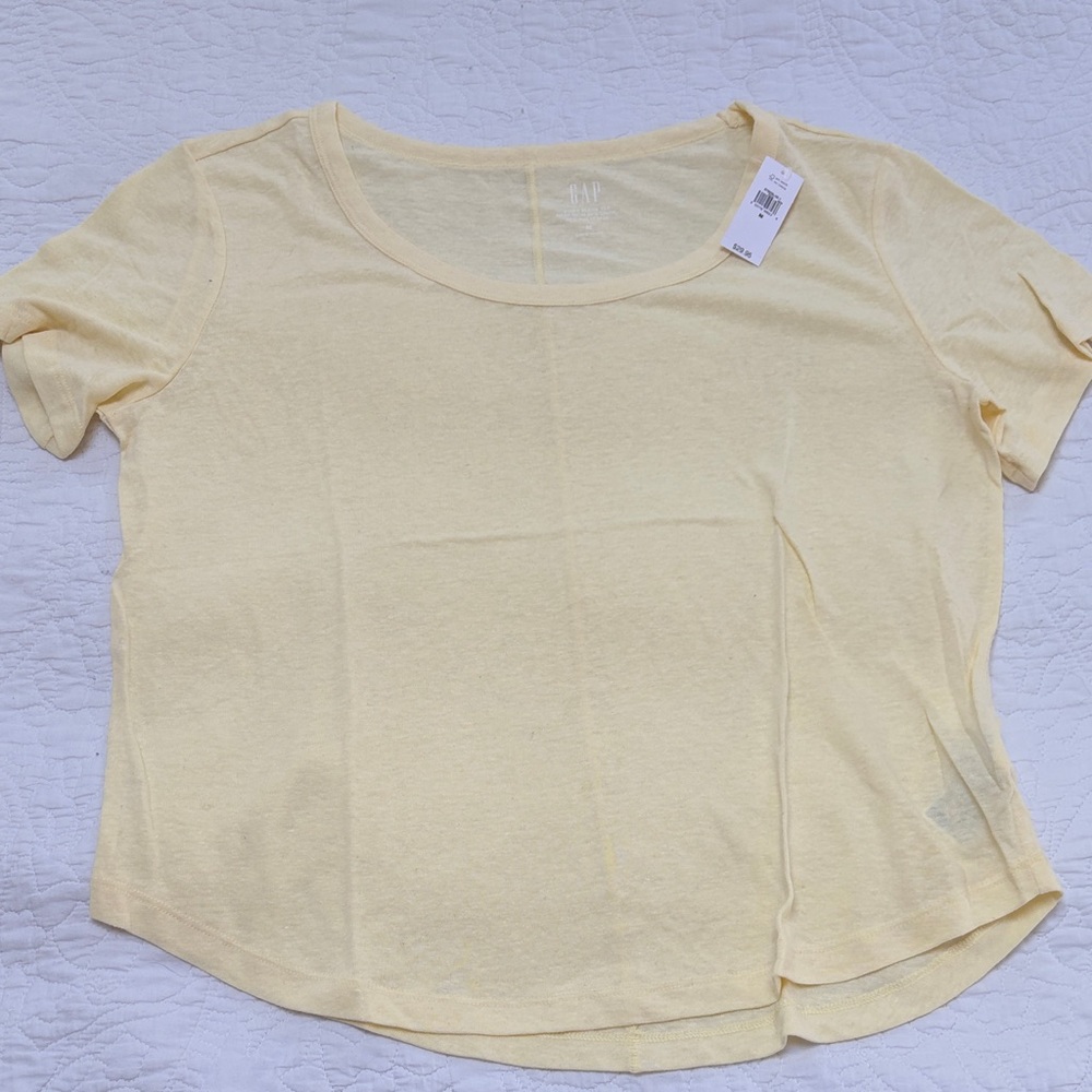 GAP Short Sleeve Linen blend Scoop Neck Top - Light Yellow sz M